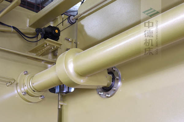 ZDP-20050高精度扭軸同步裝置，采用知名品牌關(guān)節(jié)軸承，經(jīng)久耐用.jpg